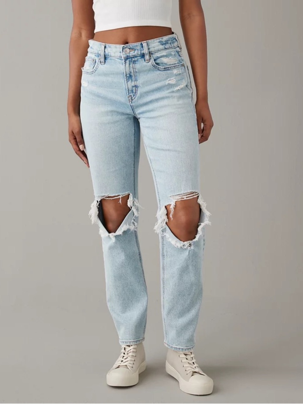 American Eagle Outfitters Light Wash Vintage Hi Rise Distressed Jeans